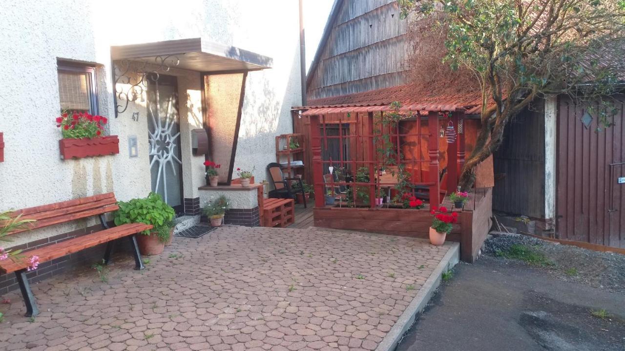Ferienwohnung Vreni ゲルスフェルト エクステリア 写真