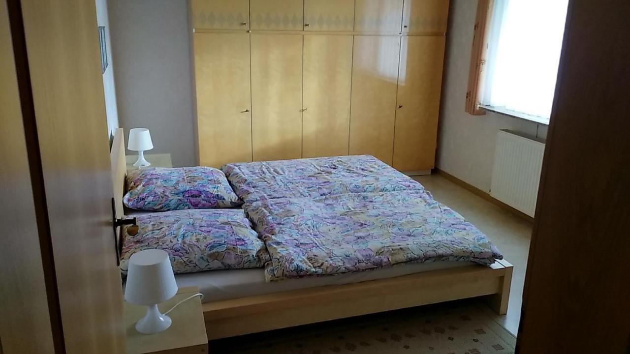 Ferienwohnung Vreni ゲルスフェルト エクステリア 写真